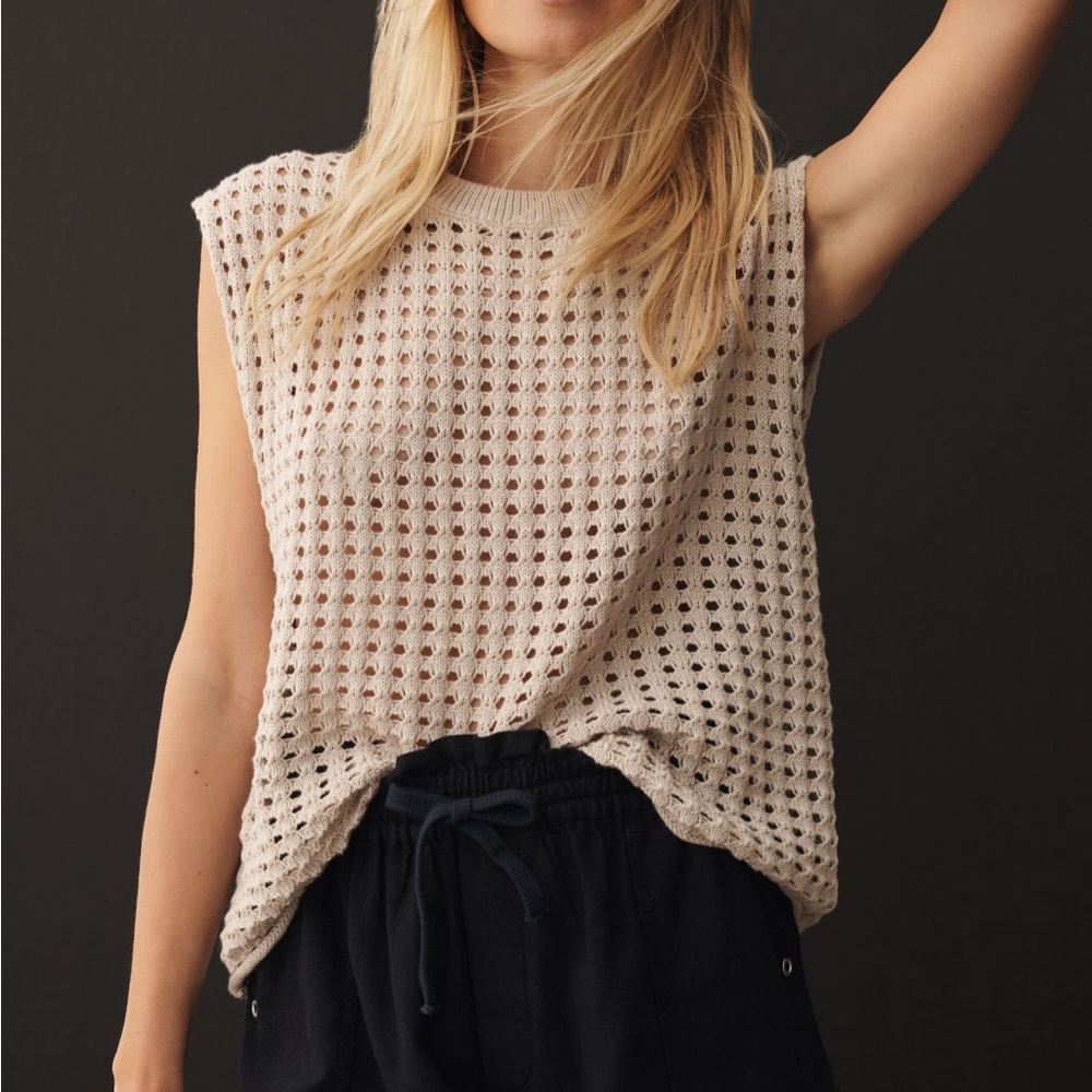 Velvet by Graham & Spencer Maison
Sweater Tank cotton-cashmere blend | Size S
